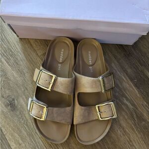 Madden Girl Tan Slide Sandals Mushroom with Gold Buckles Sz 9